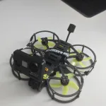 dron fpv